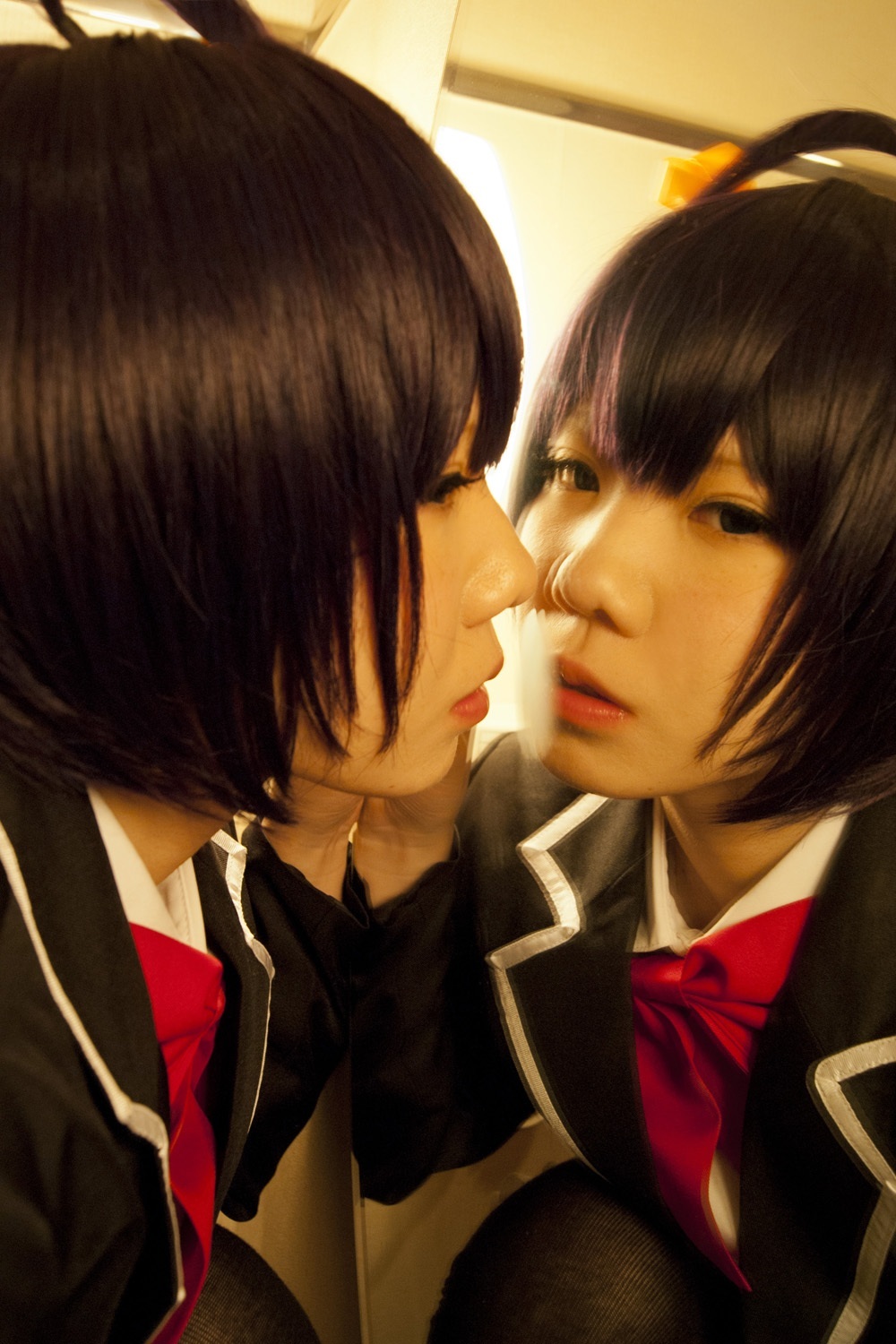 [Cosplay]  Hot Rikka Takanashi from Chuunibyou Demo Koi Ga Shitai